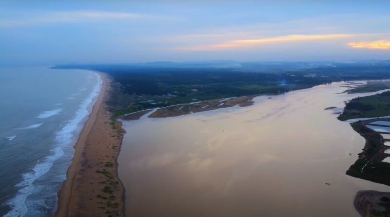 river meets bay of benga l